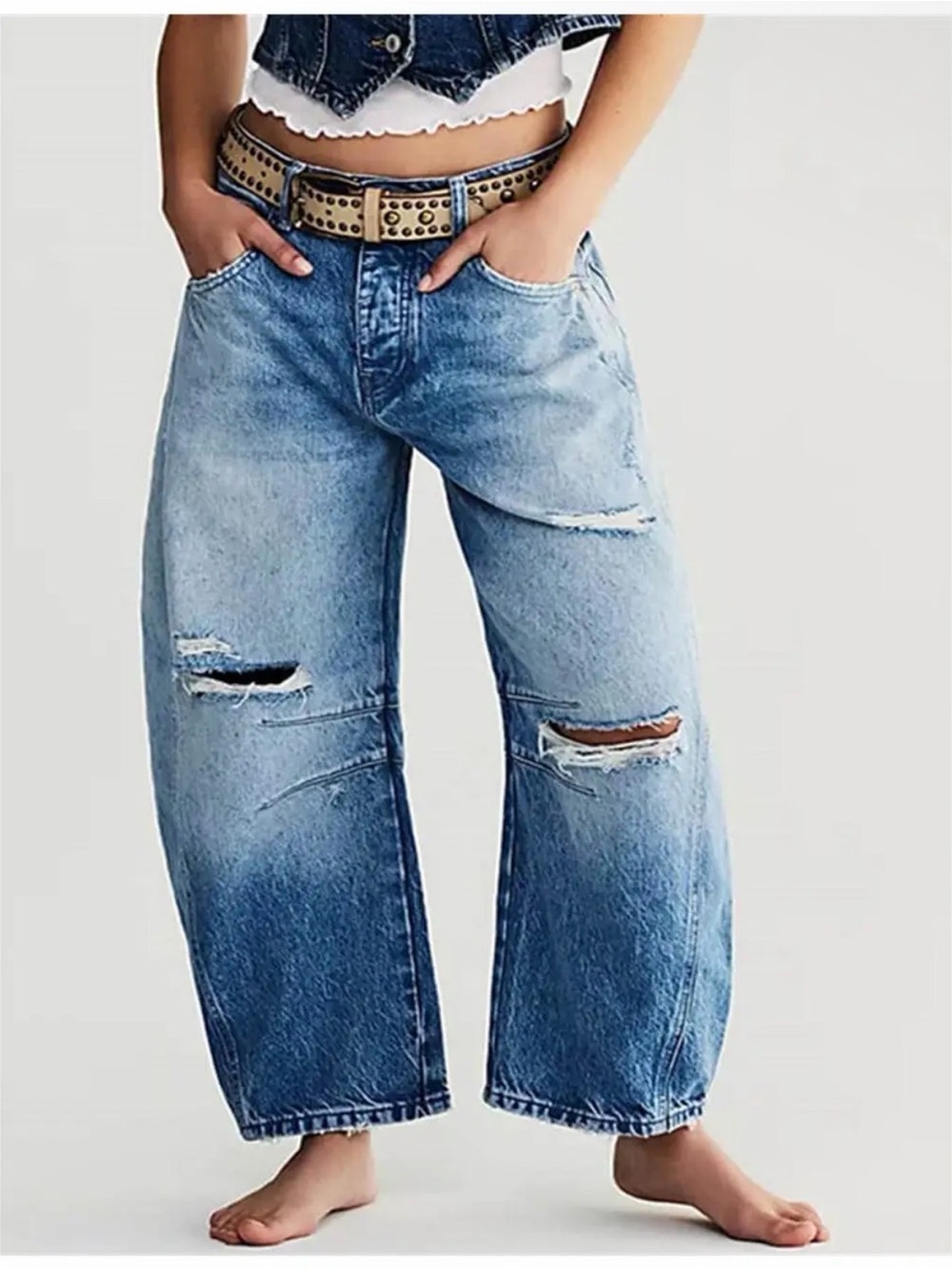 Barrel Wide Leg Distressed Light Blue Denim Mid Rise Women’s Jeans NEW With Tag